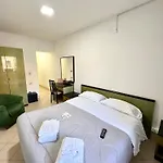 Hotel Como 3* Szirakúza