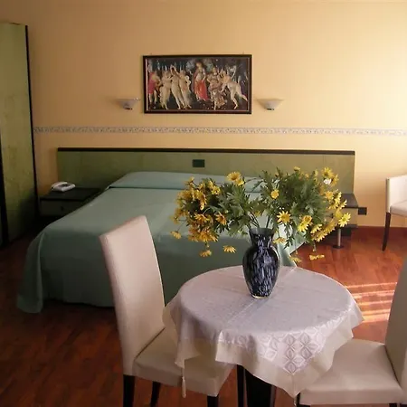 Hotel Como Отель