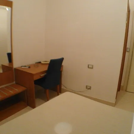 Hotel Como 3* Συρακούσες