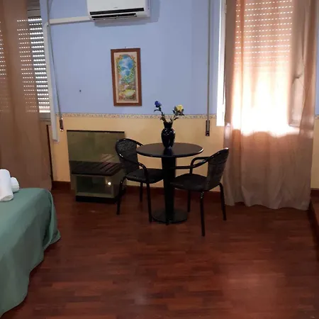 Ξενοδοχείο Hotel Como 3*