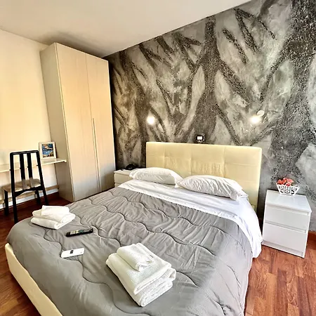 Ξενοδοχείο Hotel Como 3*