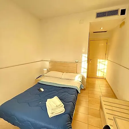 Hotel Como 3* Syracuse