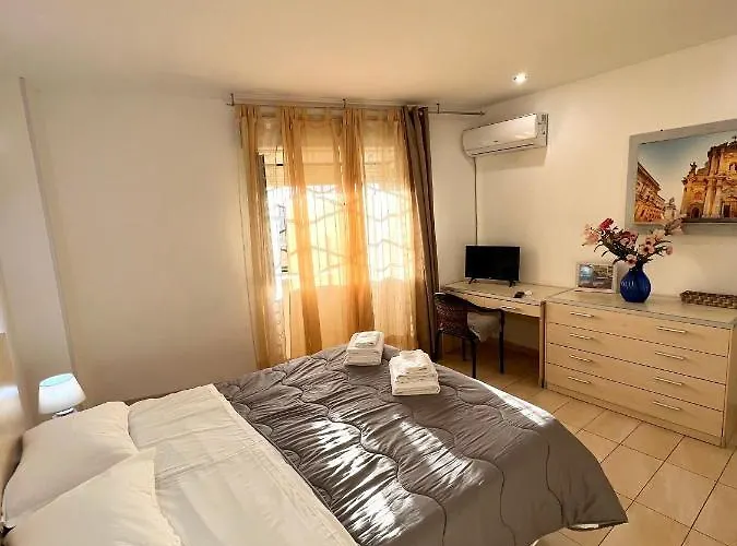 Szálloda Hotel Como Szirakúza