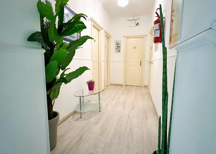 Hotel Como 3* Szirakúza