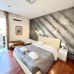 Hotel Como Hotel 3*