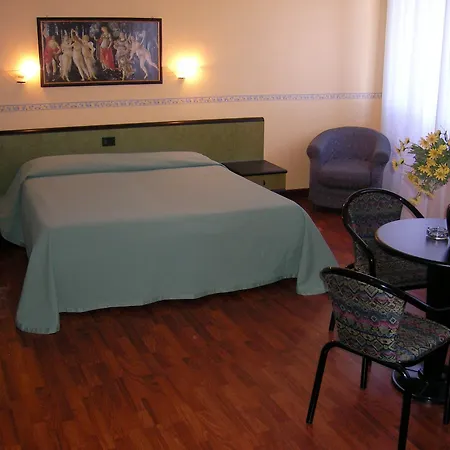 Hotel Como 3* Syracuse